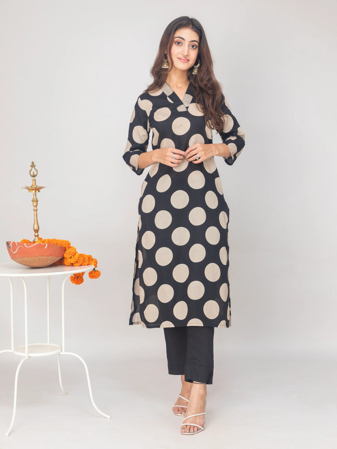 Black Polka Dot V-Neck Cotton Kurti Set