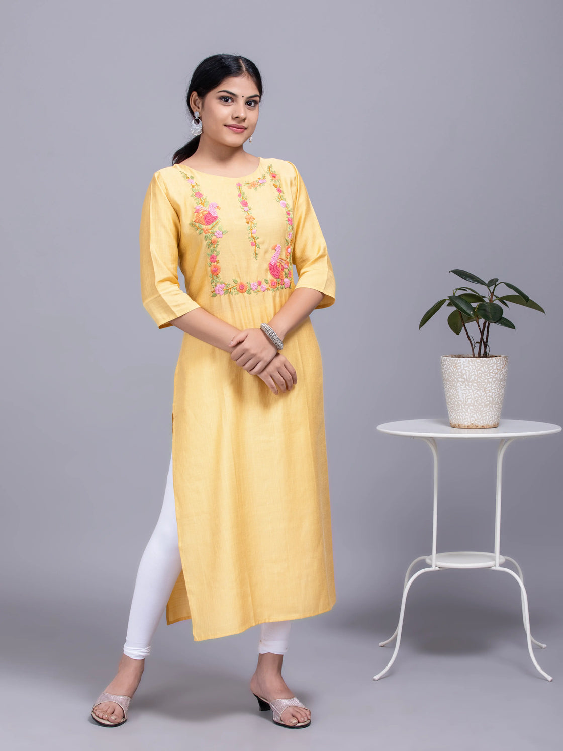 Hand Kashmiri Embroidery Kurti On Soft Cotton