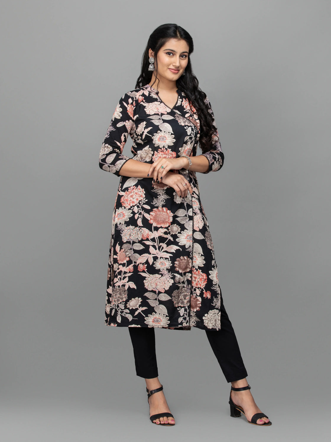 Anghrakha Neck Cotton Set With Digital Print