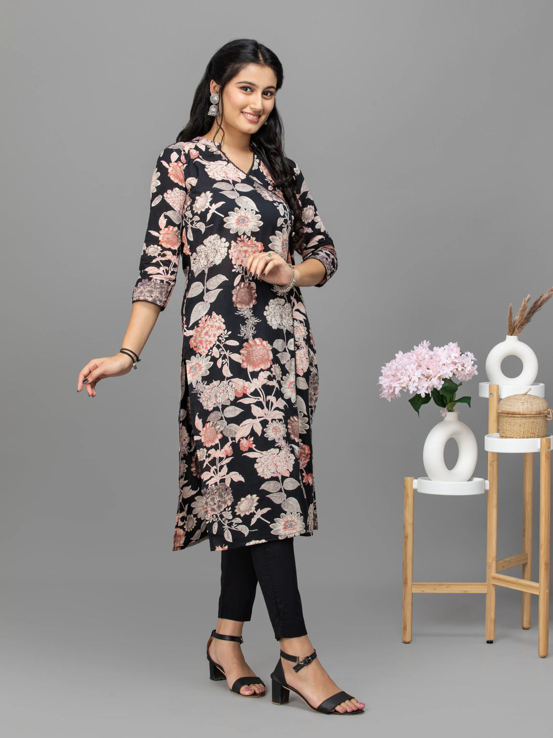 Anghrakha Neck Cotton Set With Digital Print