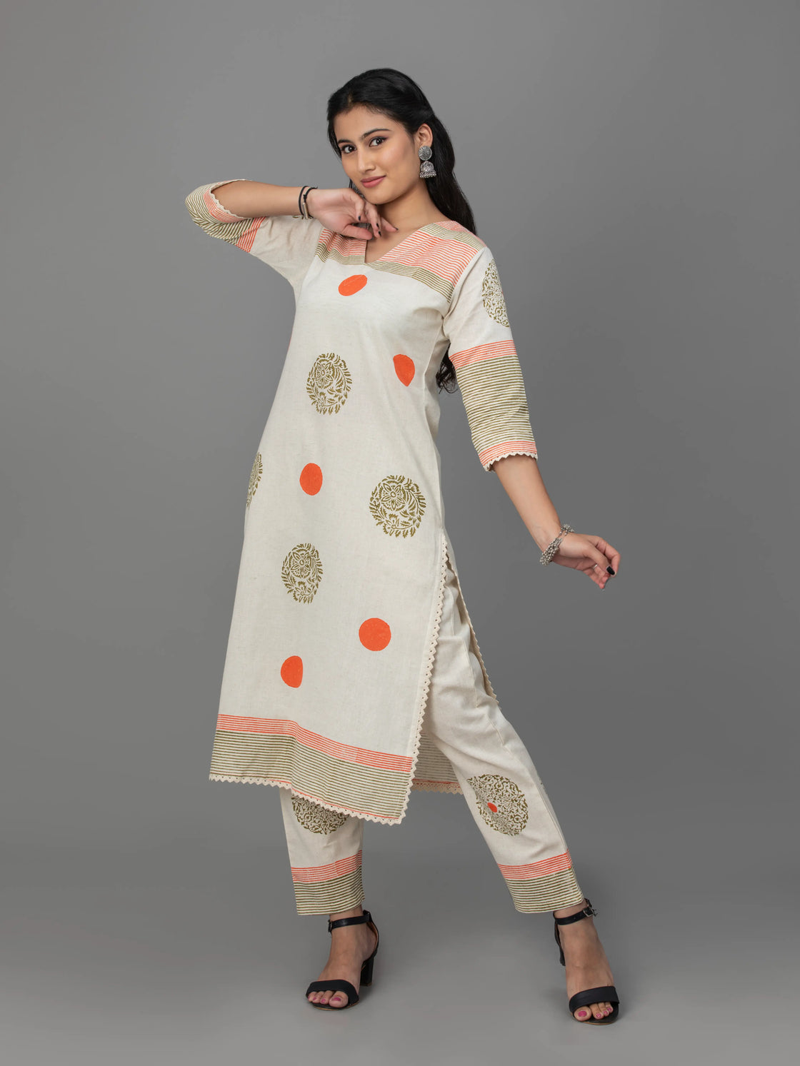 Cream Block Beauty Handloom Cotton Kurti Pant Set