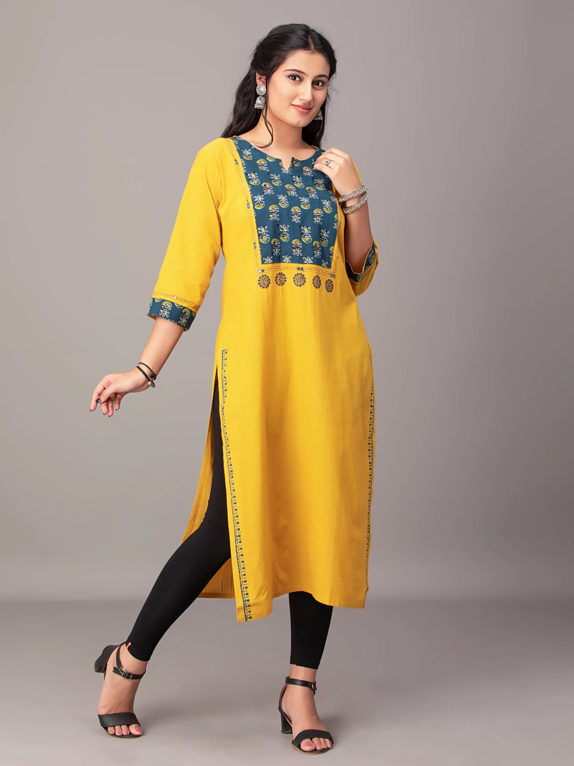 Handloom Cotton Kurti With Patchwork