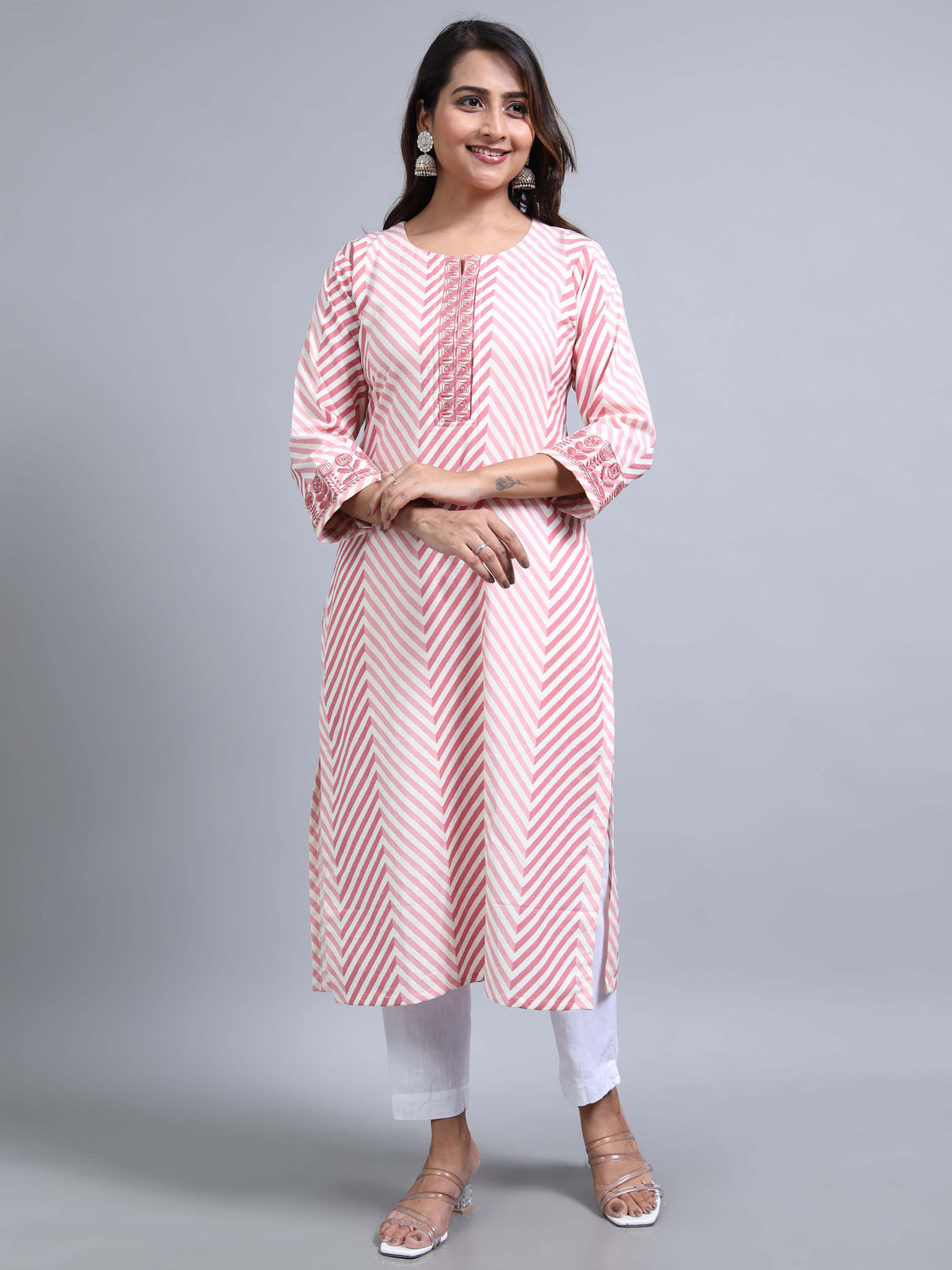 Cotton Leheriya Print Kurti with Embroidered Neck & Sleeves