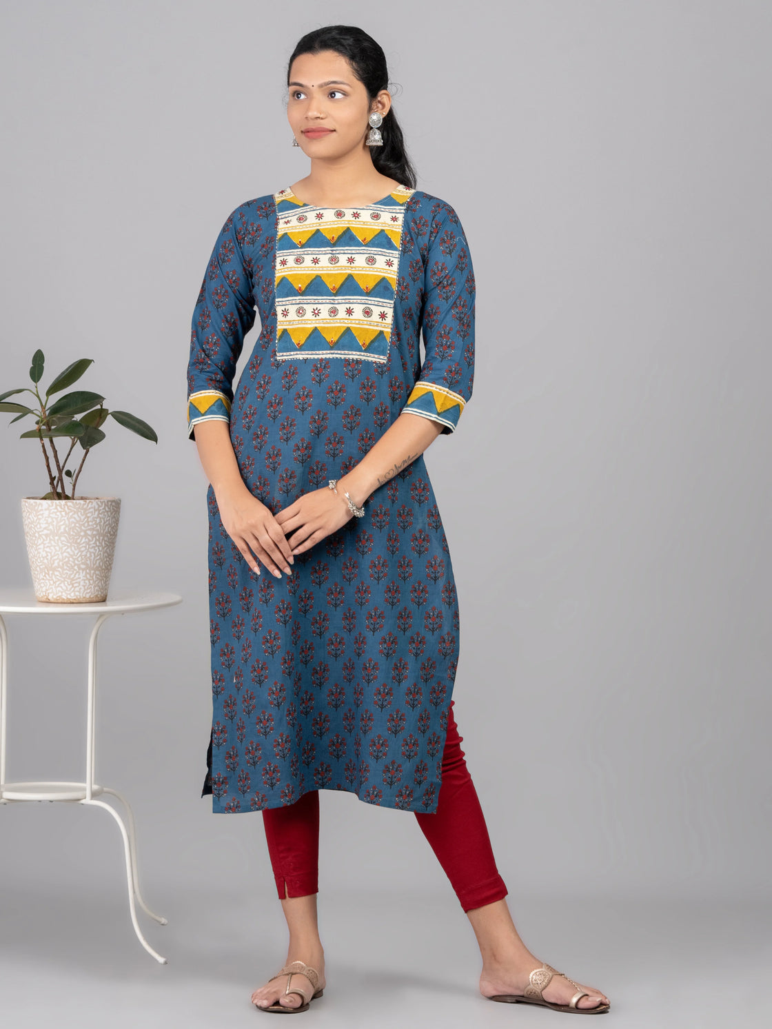 Round Neck Cotton Kurti with Patch Work Katha Embroidery