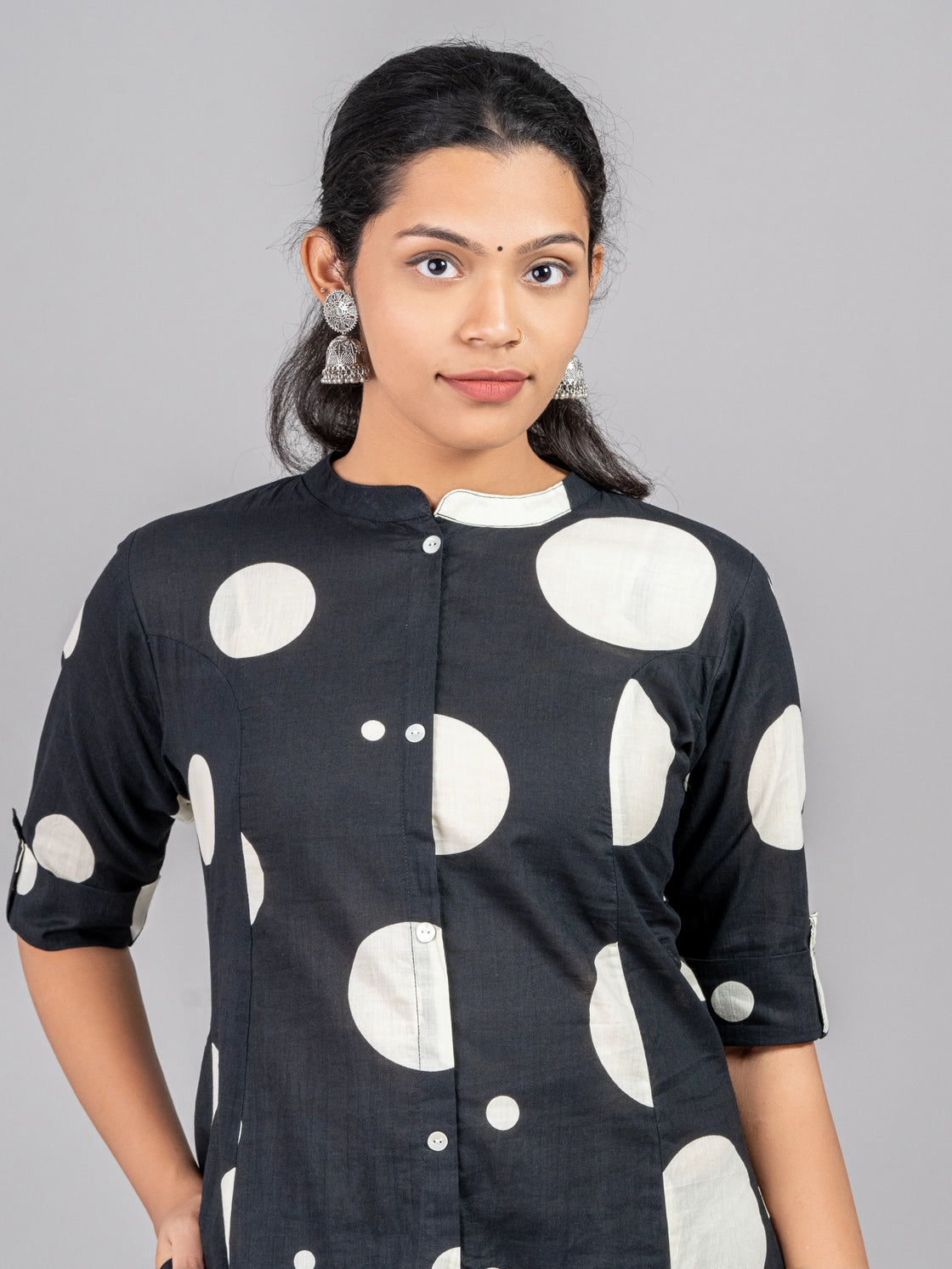 Cotton A-Line Kurti with Chinese Collar, Side Pocket, and Polka Dot Design