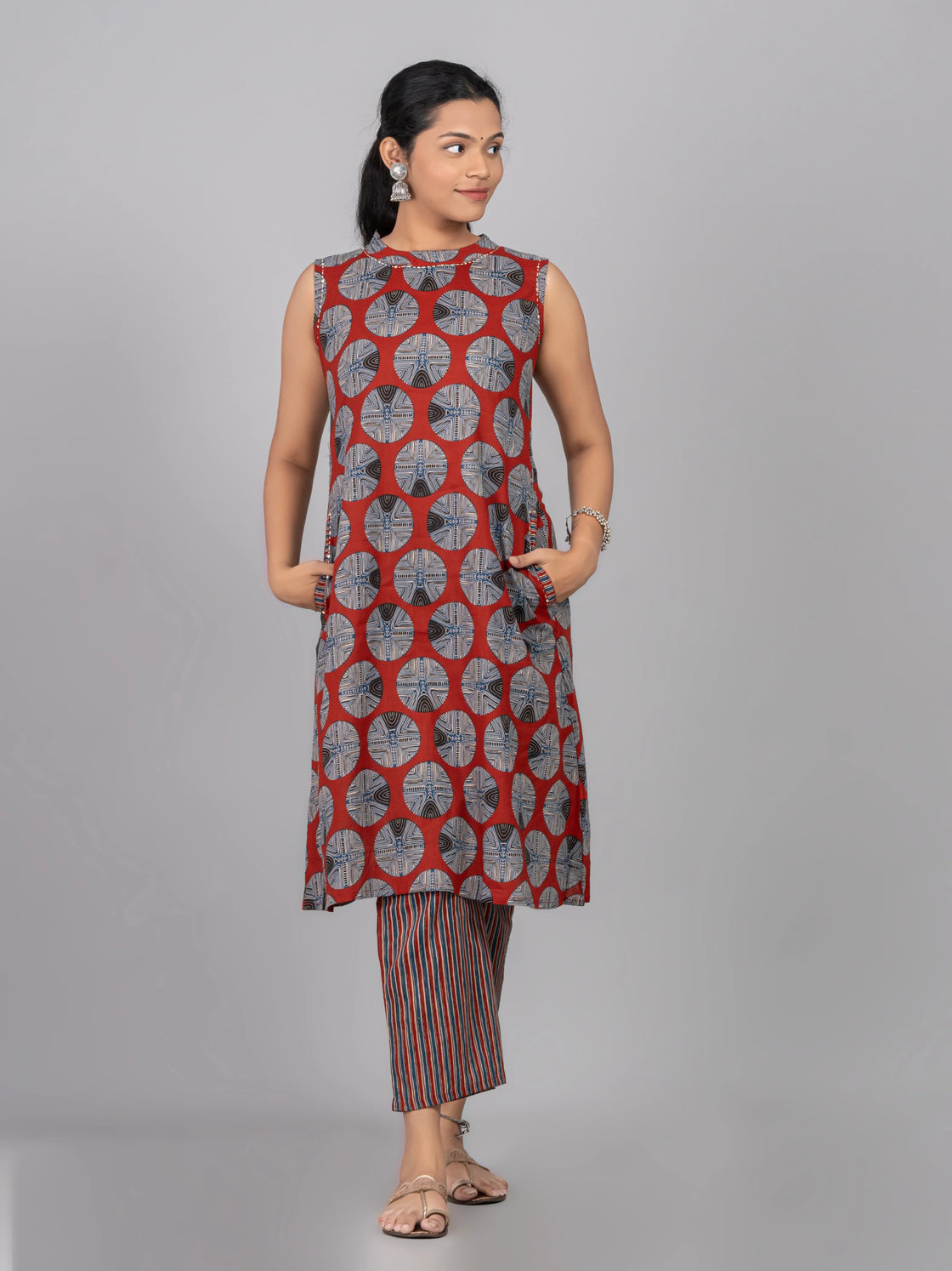 Alter Neck Elegance Kurti Set