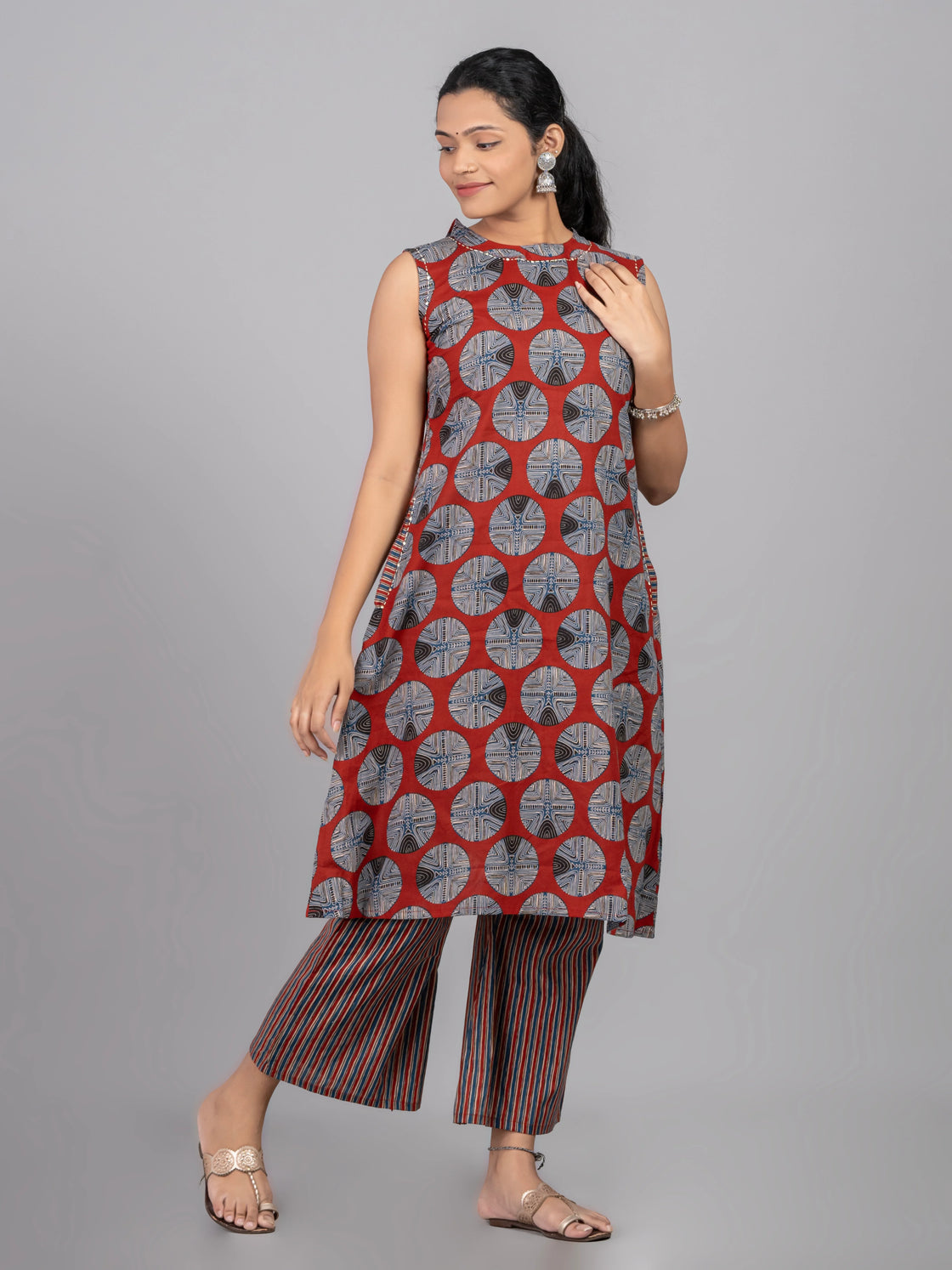 Alter Neck Elegance Kurti Set