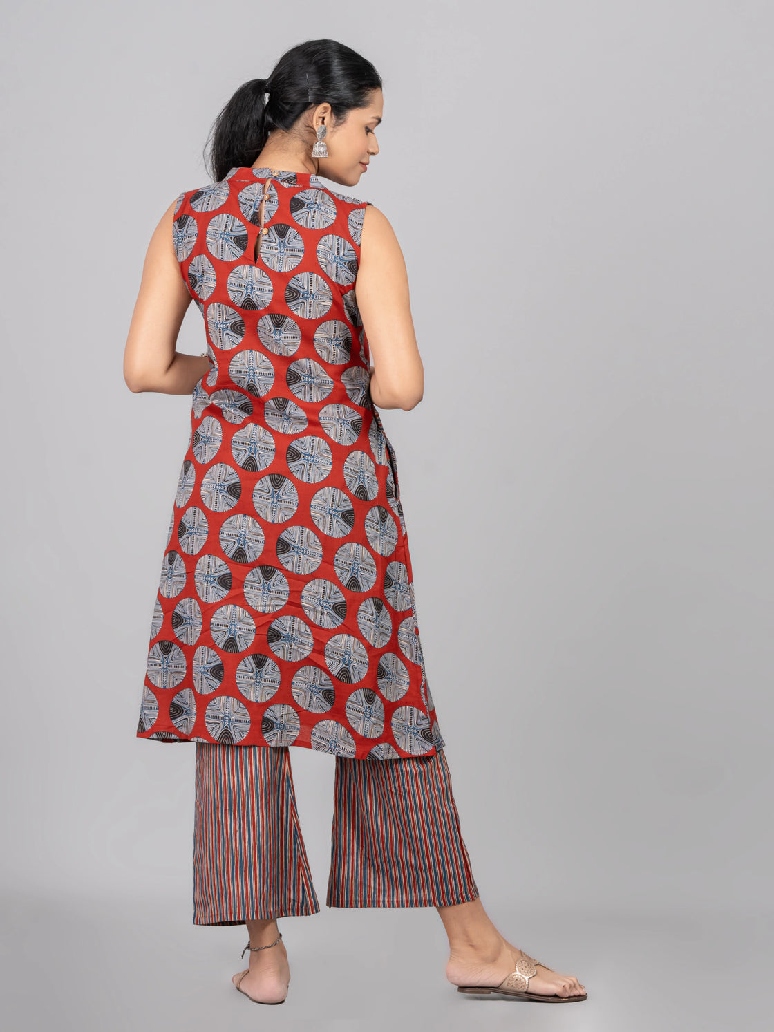 Alter Neck Elegance Kurti Set