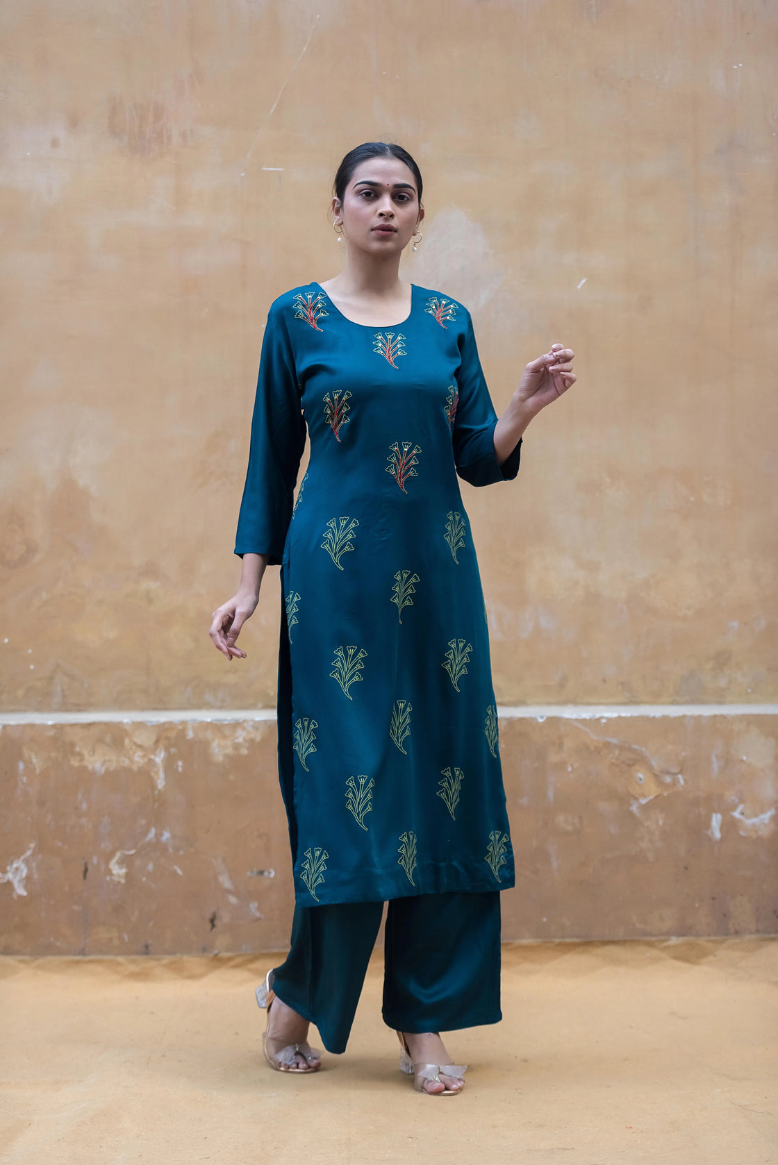 Stylish Teal Blue Rayon Kurti Pant Set with Katha Work